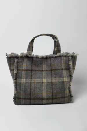 FRAYED FLANNEL PLAID TOTE