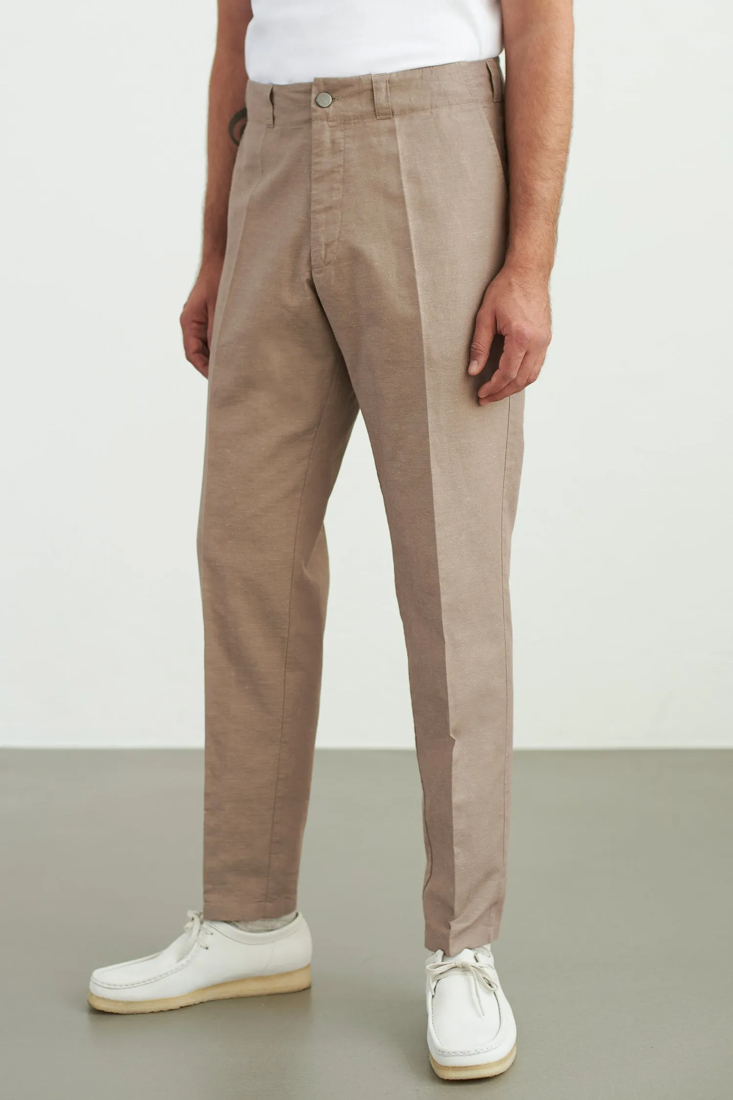 JOSTHA regular trousers - walnut linen