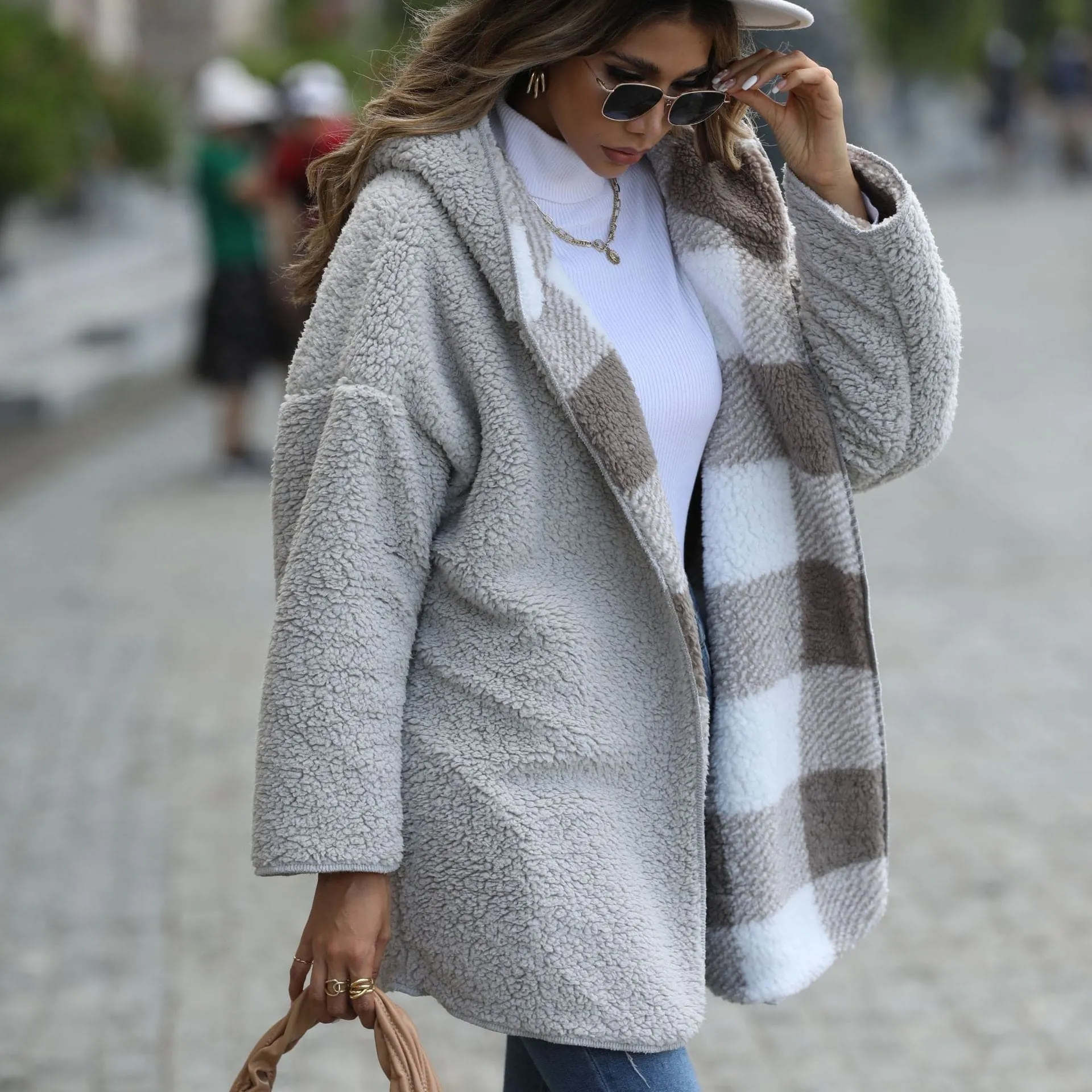 Long Sleeve Loose Plaid Puffer Coat without Buttons