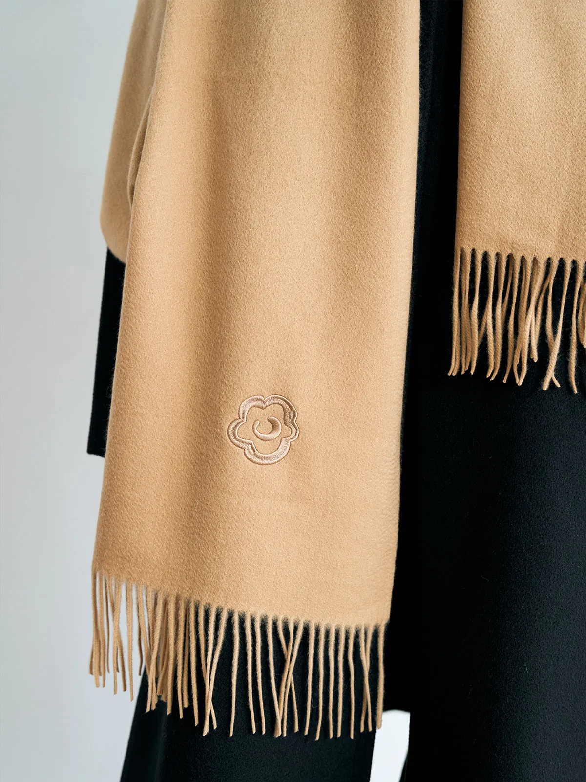 "The Big Shawl" Oversized Cashmere Wrap - Light Tan