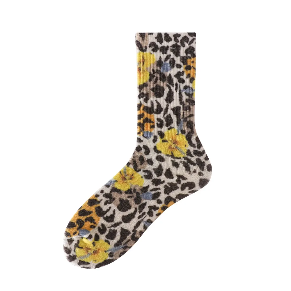 Women's Touch Wear Everyday Leopard Dots crew socks 4-packs